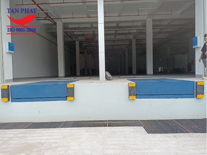 Lắp Đặt Dock Leveler 6 Tấn Tại Bắc Giang