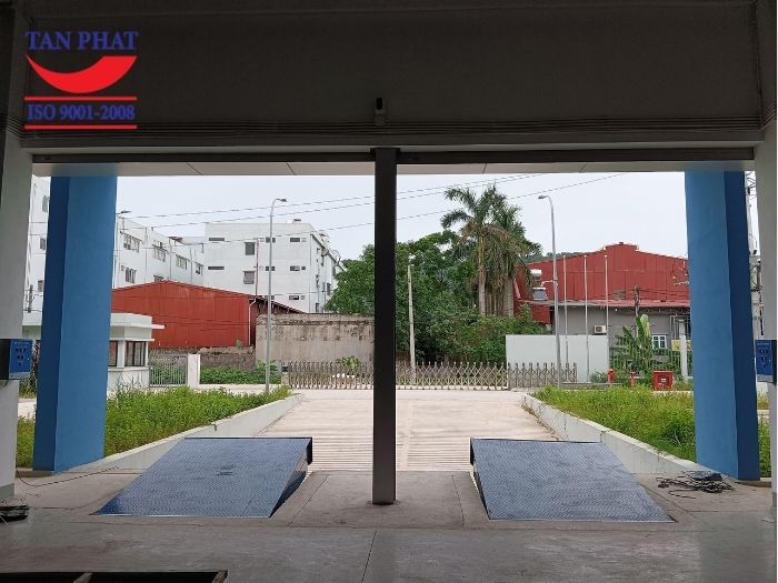 Lắp Đặt Dock Leveler 6 Tấn Tại Bắc Giang