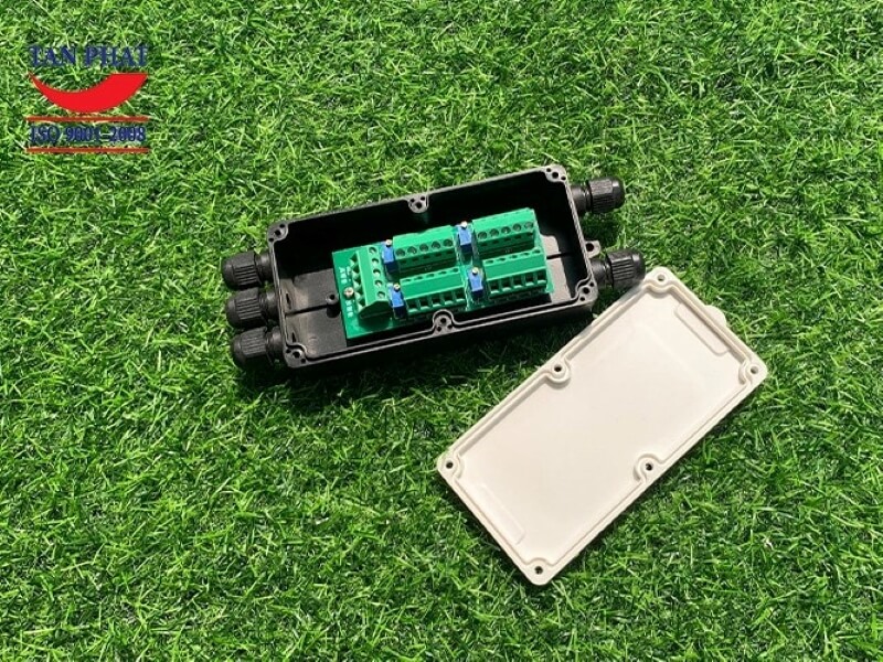 Hộp nối tín hiệu (bộ cộng tín hiệu) loadcell dạng nhựa