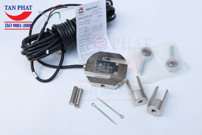 Bộ sản phẩm có đầy đủ phụ kiện và CO, CQ đi kèm