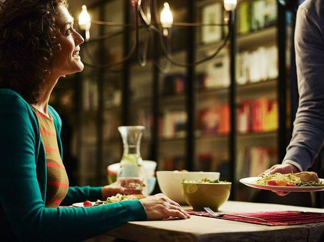 Bóng Philips MAS LEDlustre DT 4W /6W E14 P48 CL