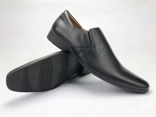 giay-da-nam-khong-day-3556-3