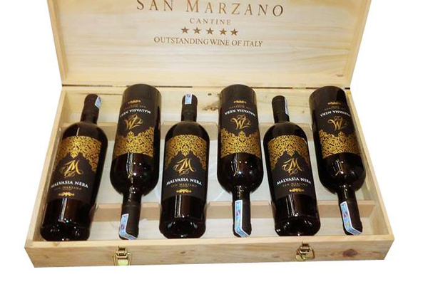 Rượu vang Ý Malvasia Nera M