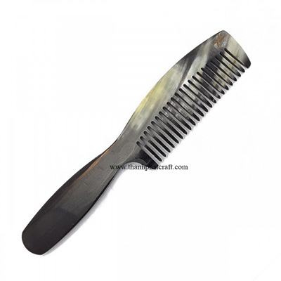 HORN COMB