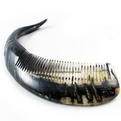 HORN COMB