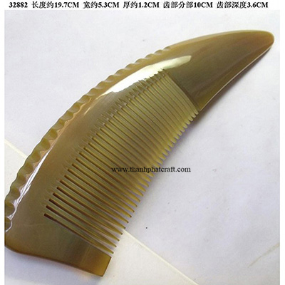 HORN COMB