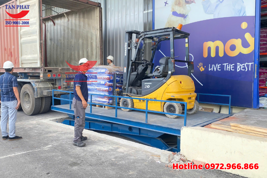 Lắp đặt bàn nâng hạ thủy lực 6 tấn tại KCN ở Châu Sơn, Ninh Bình