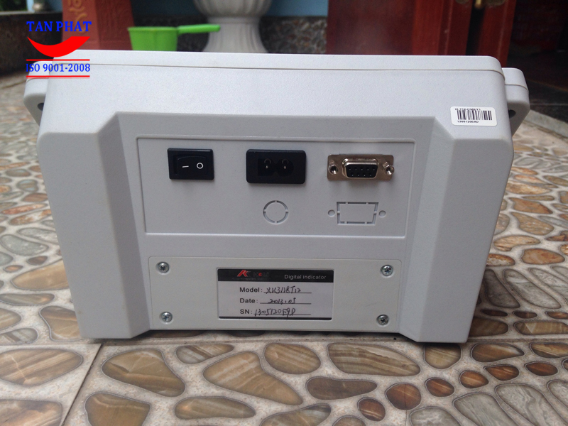 Mặt sau đầu cân điên tử XK3118T12