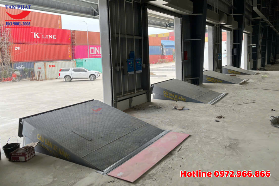 Hoàn thành dự án lắp đặt 12 hệ thống Dock Leveler tại Hải Phòng