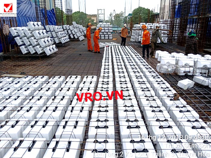 san-nhip-lon-san-khong-dam-vro