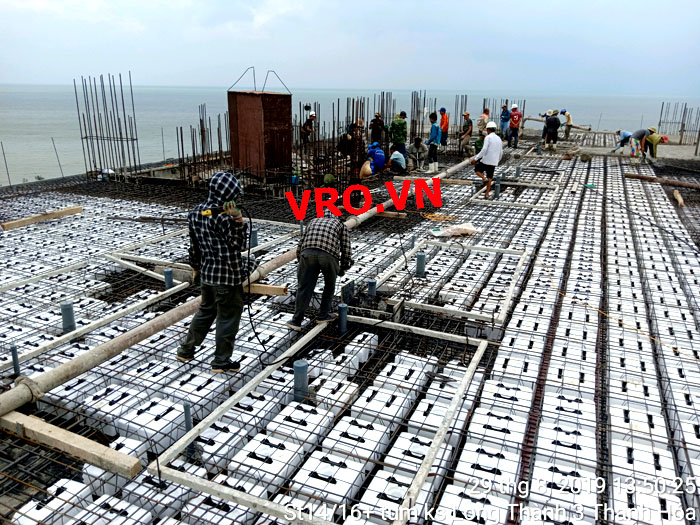 sàn-phẳng-vượt-nhịp-lớn