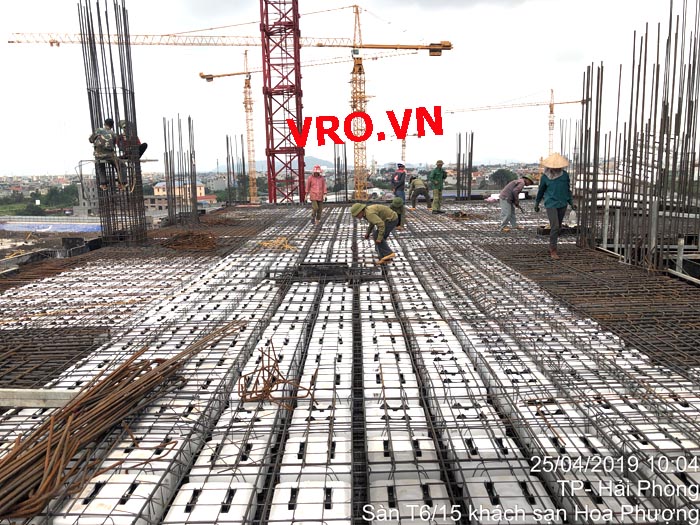 sàn-phẳng-vượt-nhịp-lớn