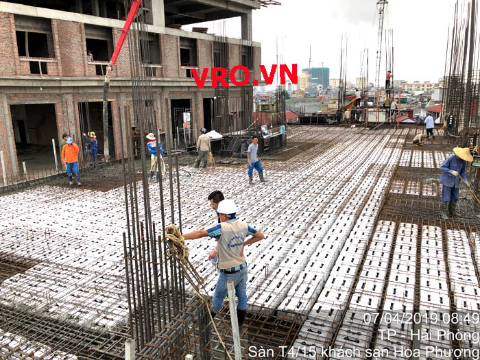 sàn-phẳng-vượt-nhịp-lớn