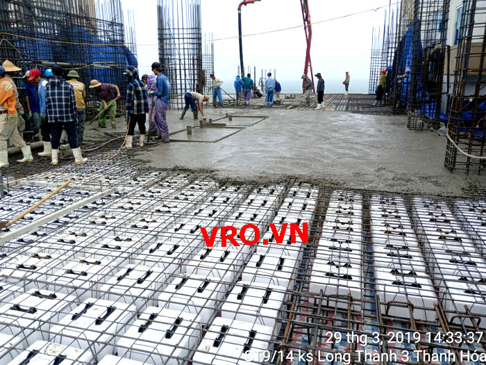 san-vuot-nhip-lon-san-phang