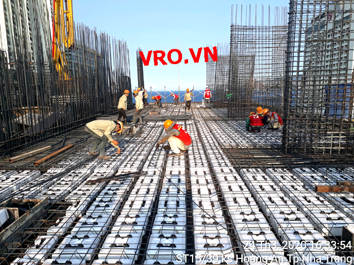 sàn_vượt_nhịp_lớn