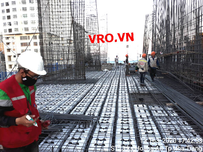 sàn_vượt_nhịp_lớn