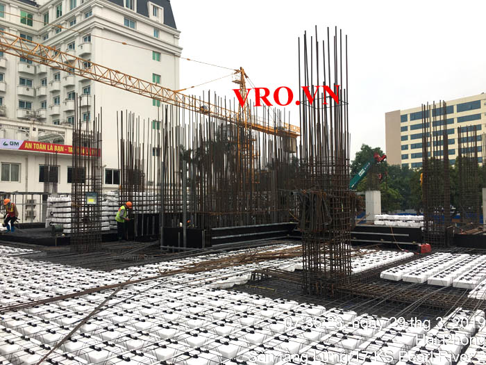 san-xop-san-phang-vuot-nhip-lon