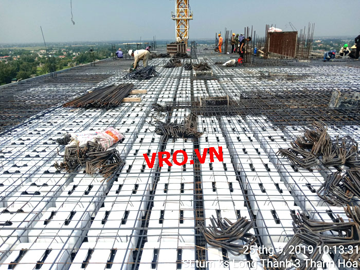 sàn-xốp-sàn-phẳng-vượt-nhịp-lớn