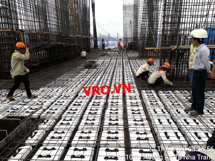 sàn-xốp-sàn-vượt-nhịp-lớn