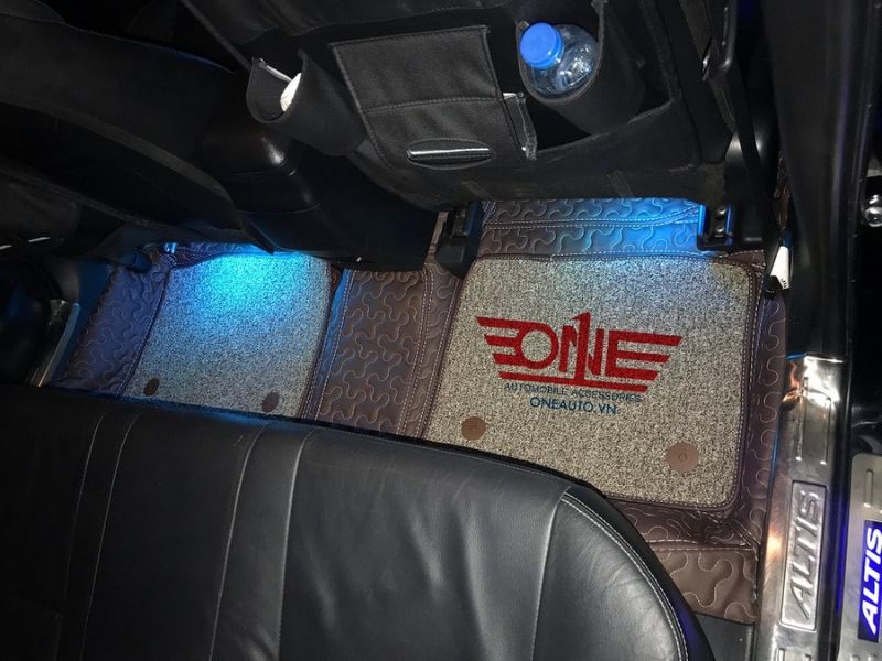 lot-san-corolla-altis