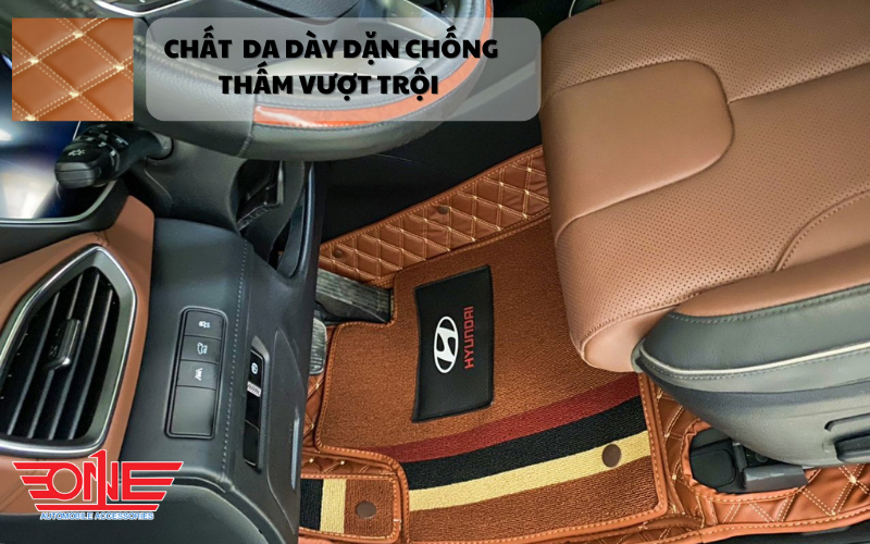 Ghế tài xe Hyundai SantaFe 2021 sau khi lắp thảm lót sàn ô tô