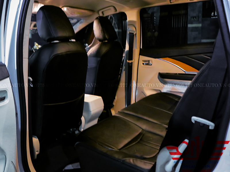 boc-ghe-da-o-to-xpander-2020-ghe-sau-2