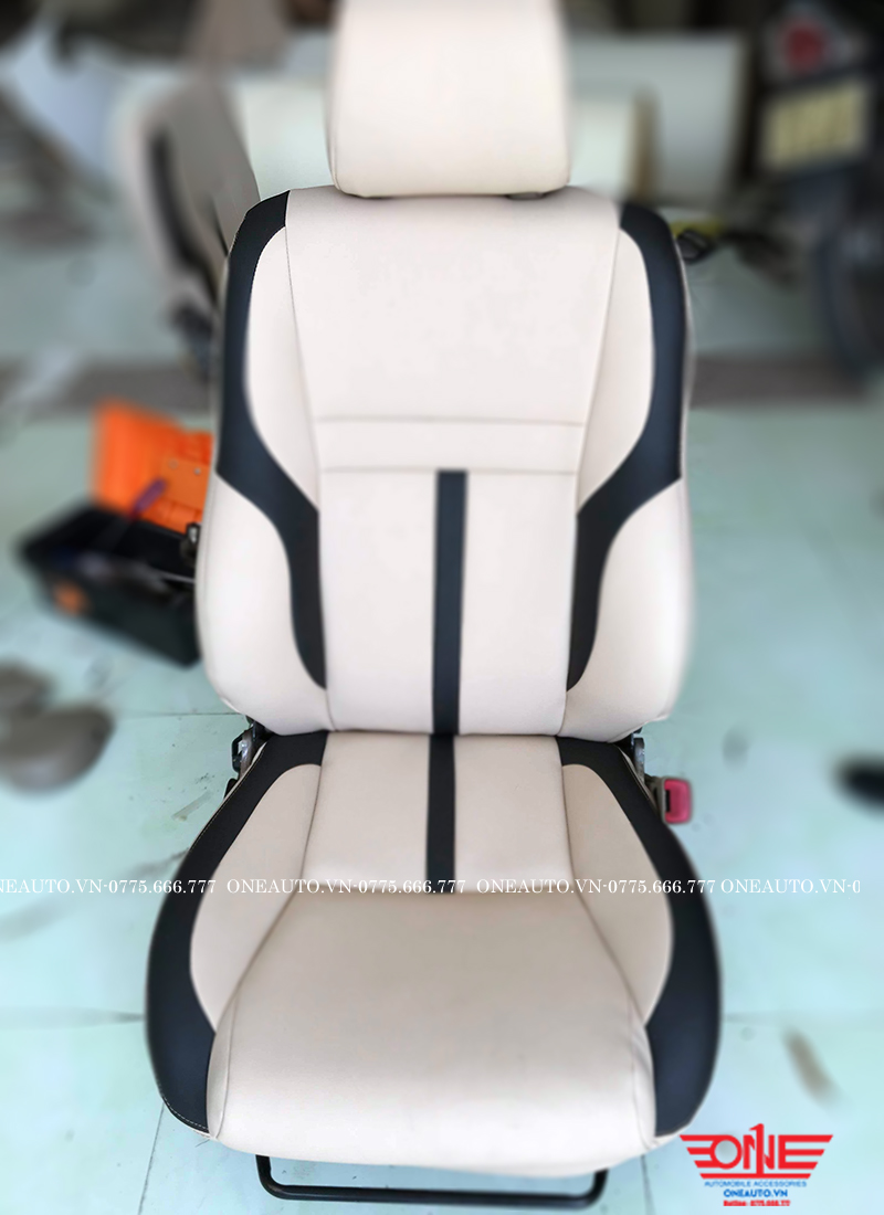 boc-ghe-da-toyota-fotuner-2015-ghe-tai