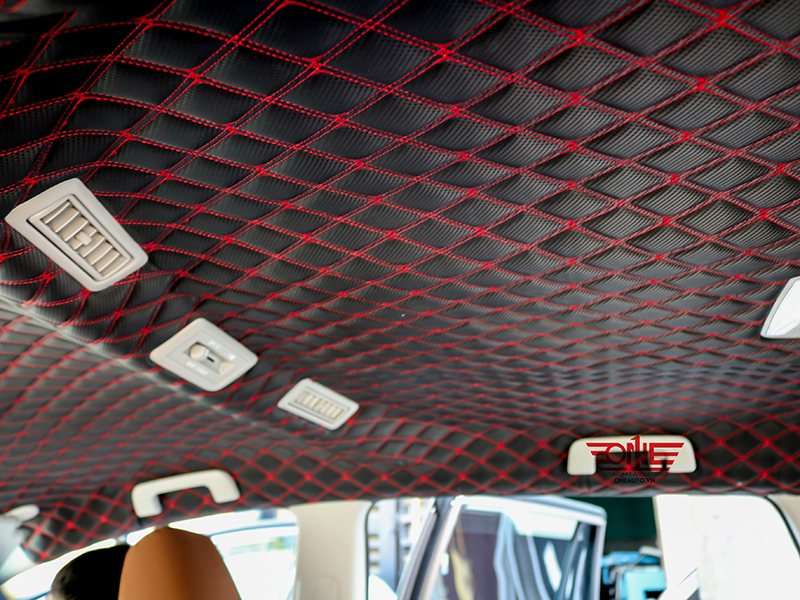 boc-tran-da-toyota-innova-2006-4