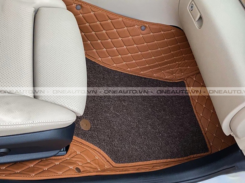 tham-lot-san-mercedes-c180-2020-ghe-phu