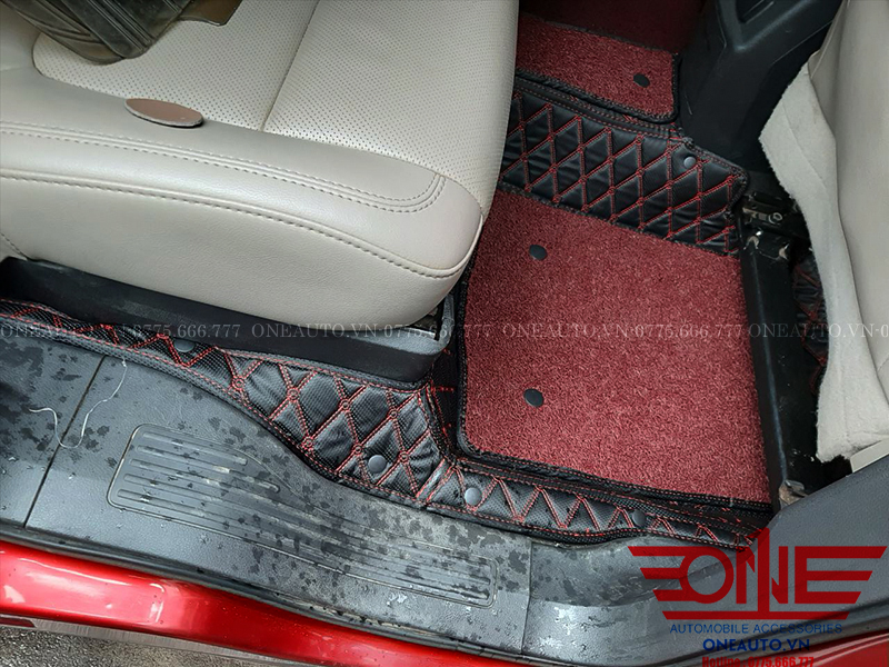 tham-lot-san-oto-ford-explorer-ghe-sau