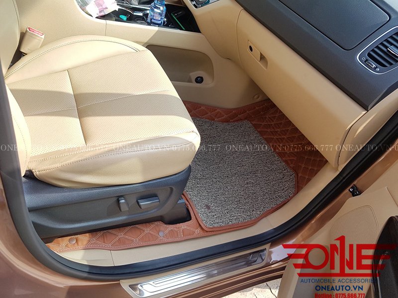 tham-lot-san-oto-kia-carnival-ghe-phu