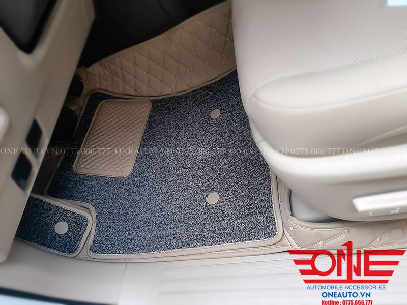 tham-lot-san-oto-land-cruiser-prado-2020-ghe-tai