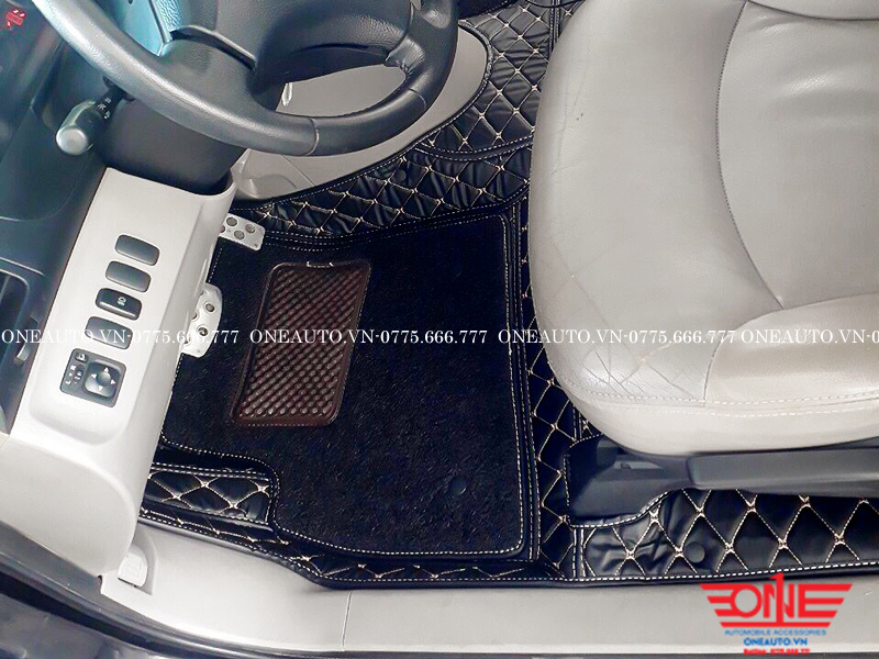 tham-lot-san-oto-mitsubishi-grandis-2011-ghe-tai