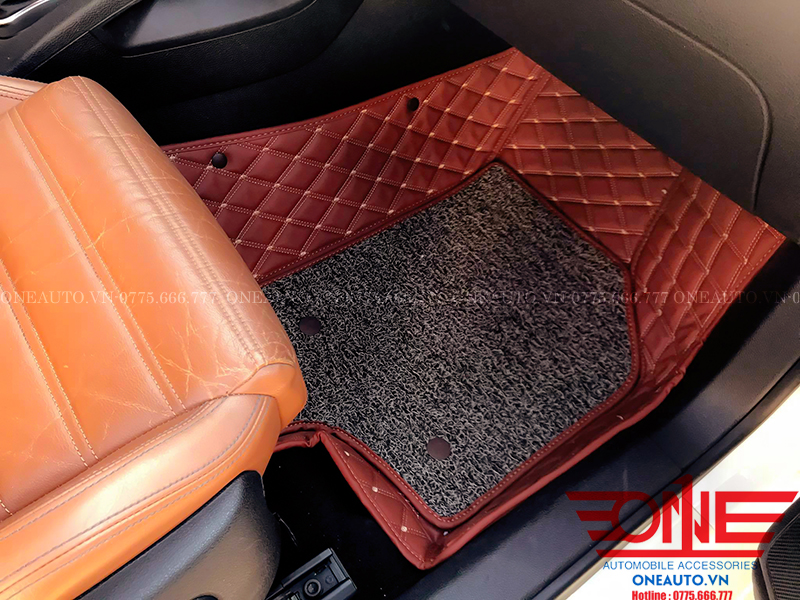 tham-lot-san-Volkswagen-Scirocco-2011-ghe-phu