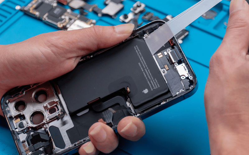 phuong-phap-thay-pin-moi-cua-apple