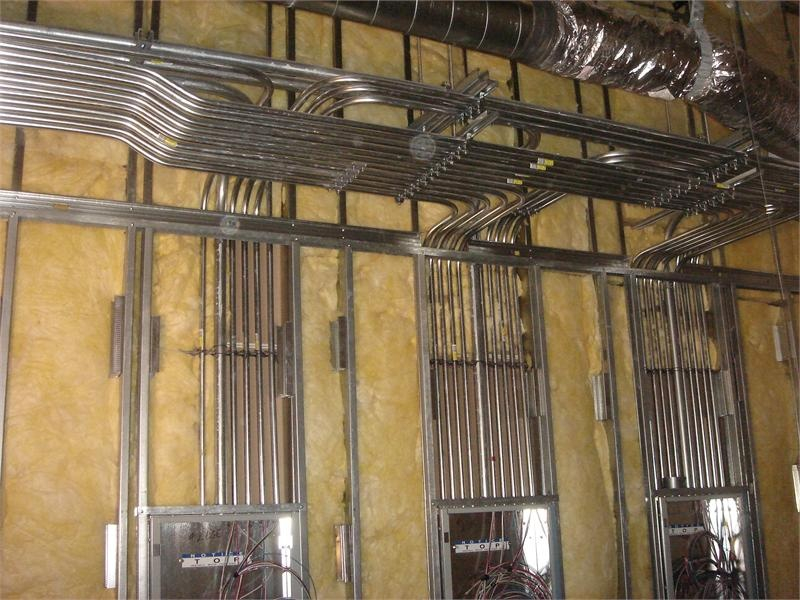 ống thép luồn dây điện