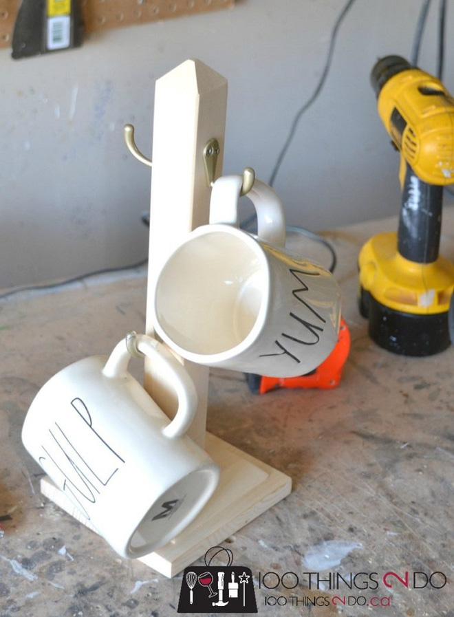 thiet-ke-ke-treo-tuong-de-cafe-cuc-cool