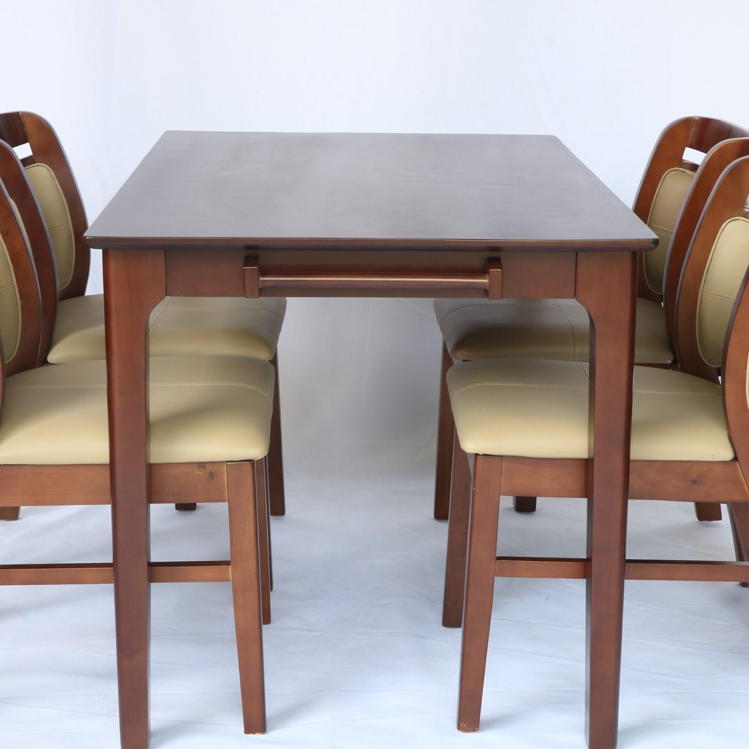 bo-ban-ghe-an-ashley