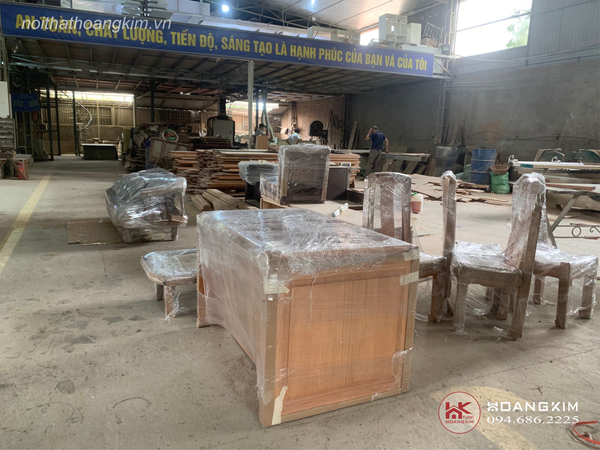 Xưởng sản xuất gỗ