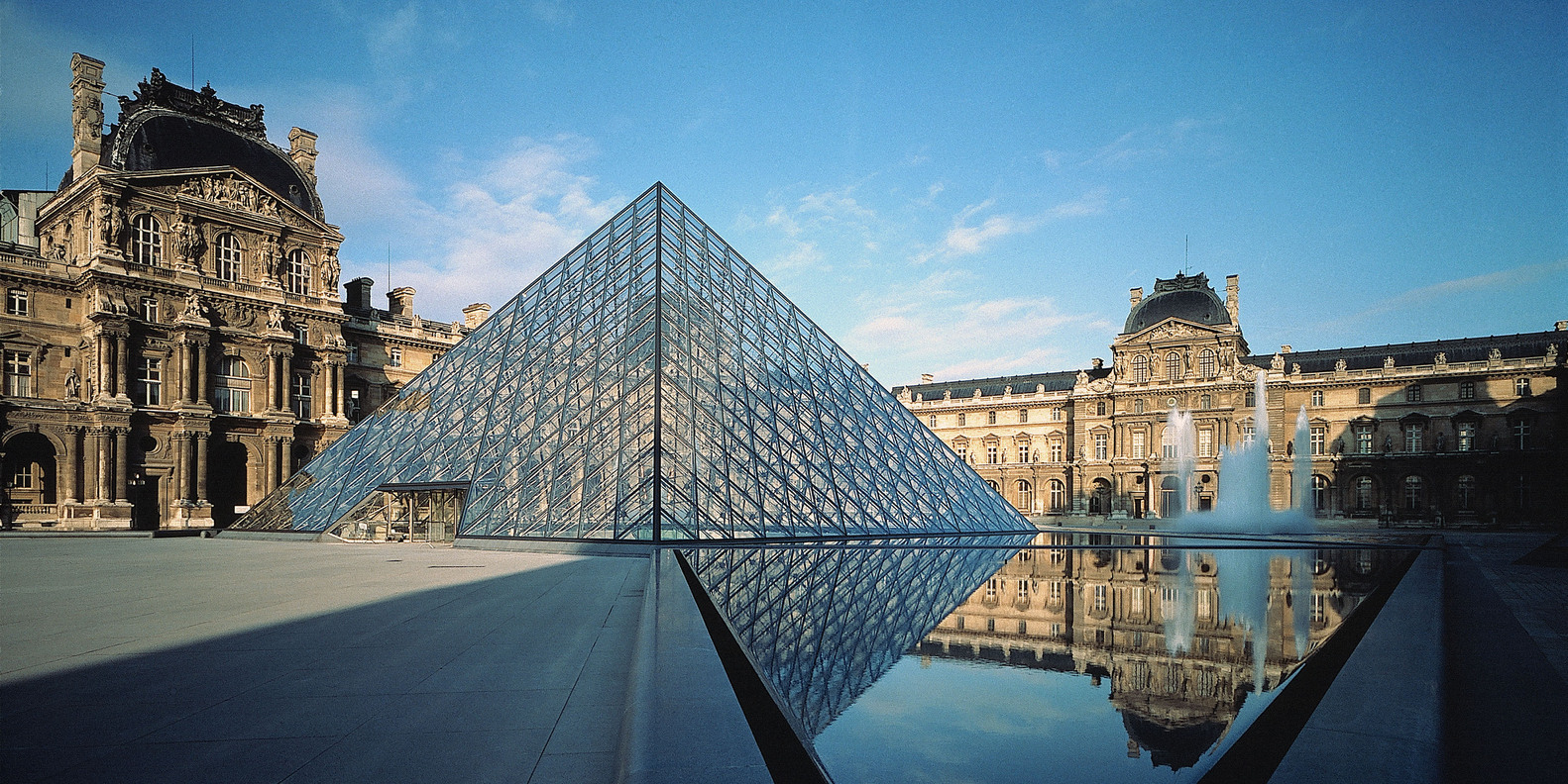 bảo tàng Louvre