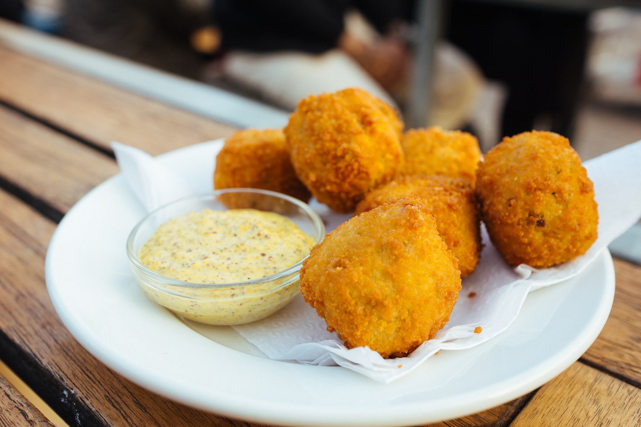 Cá tuyết tẩm bột Kibbeling