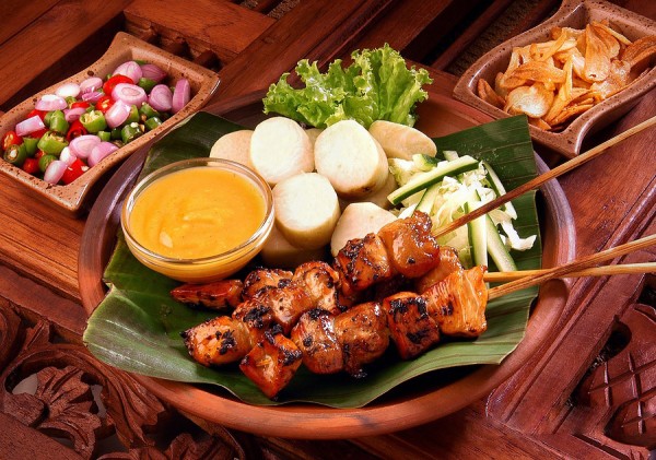 thịt xiên nướng satay