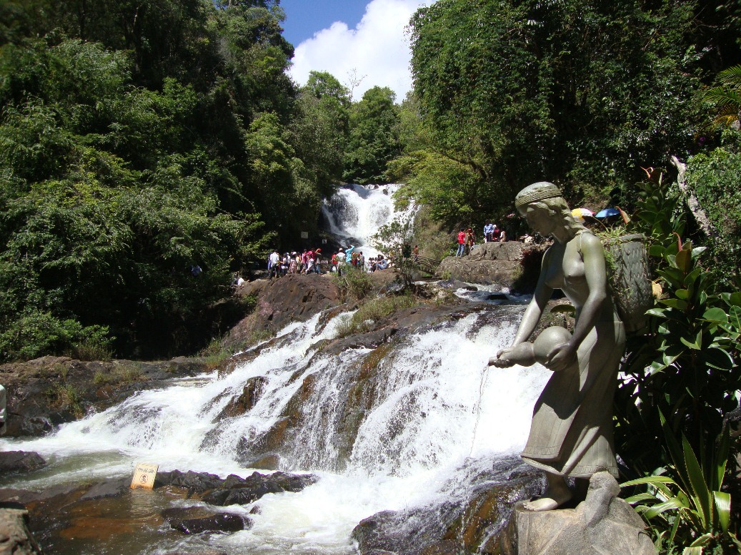 tour nha trang đà lạt 5 ngày 4 đêm