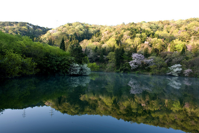 hồ nhân tạo seryangje