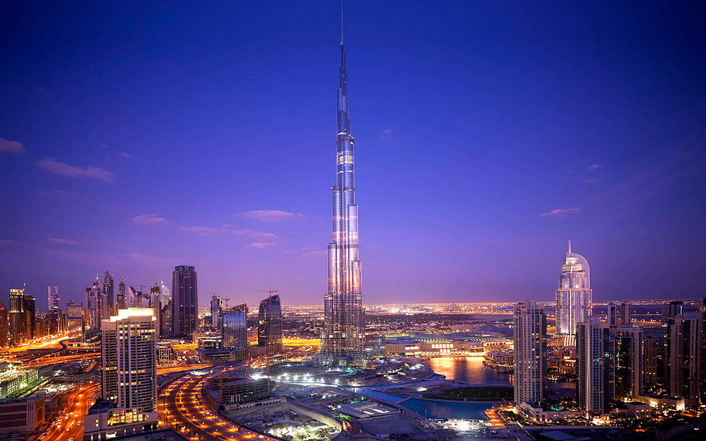Tòa tháp Burj Khalifa - Du lịch Dubai 6 ngày 5 đêm