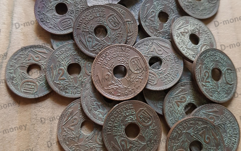 thu mua tiền xu cổ giá cao