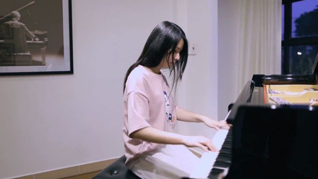 Học đàn piano khó hay dễ?