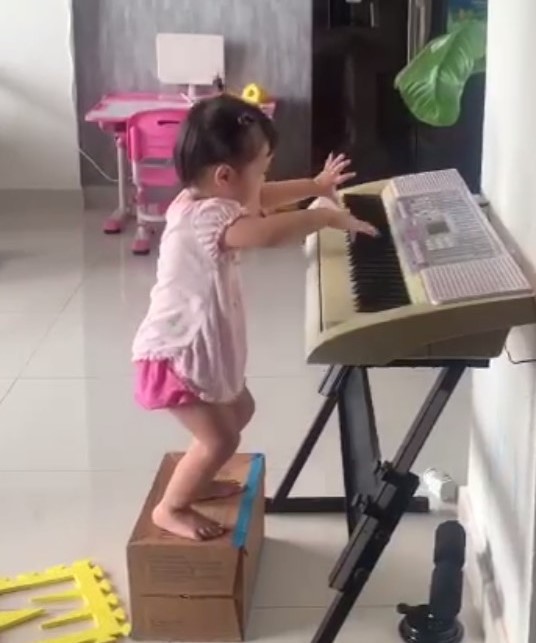 HAI TÀI NĂNG PIANO VÀ GUITAR NHỎ TUỔI SẼ KHIẾN BẠN KINH NGẠC