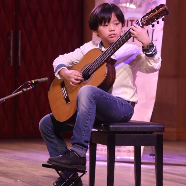 LỘ TRÌNH HỌC GUITAR ĐỆM HÁT CHO NGƯỜI MỚI BẮT ĐẦU