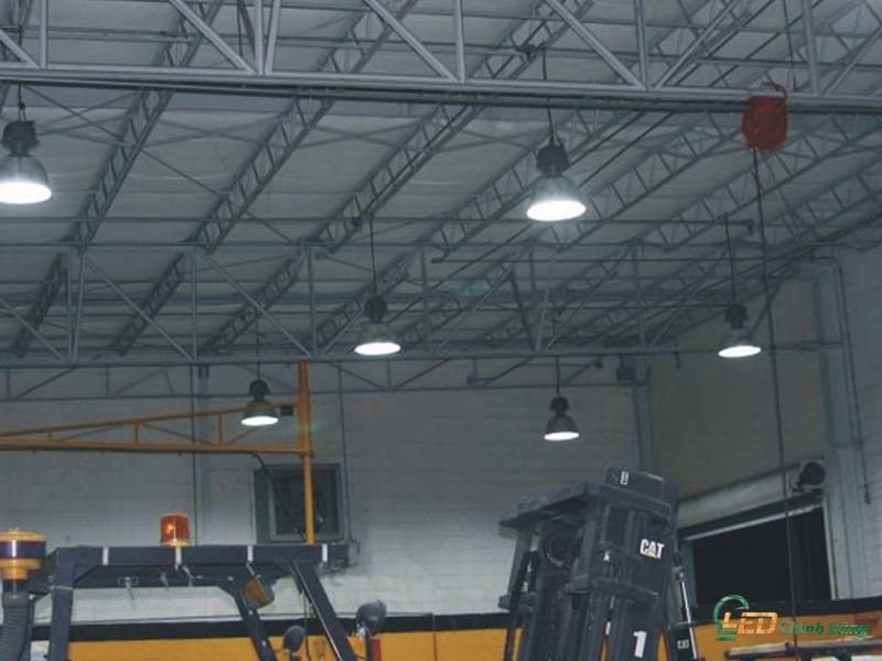 Đèn LED Highbay Là Gì và Đặc Điểm Nổi Bật?